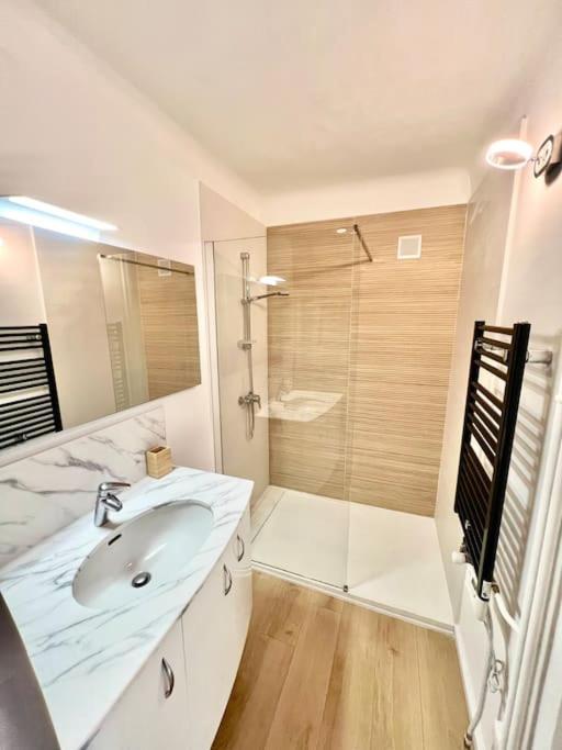 Spacieux T3 Terrasse Vue Mer Sete Exterior photo